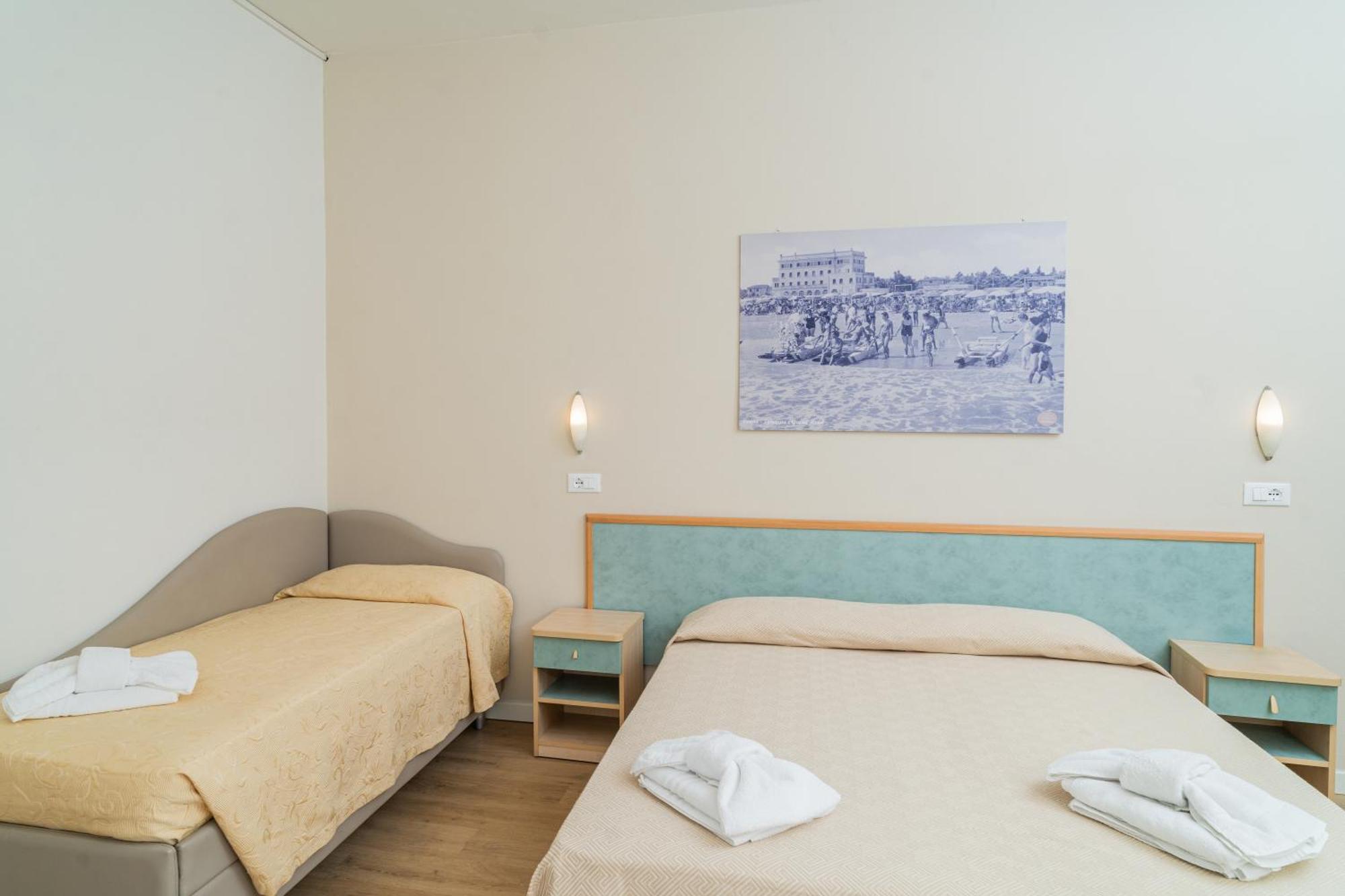 Hotel Ondina E Milazzo Cervia Exterior photo